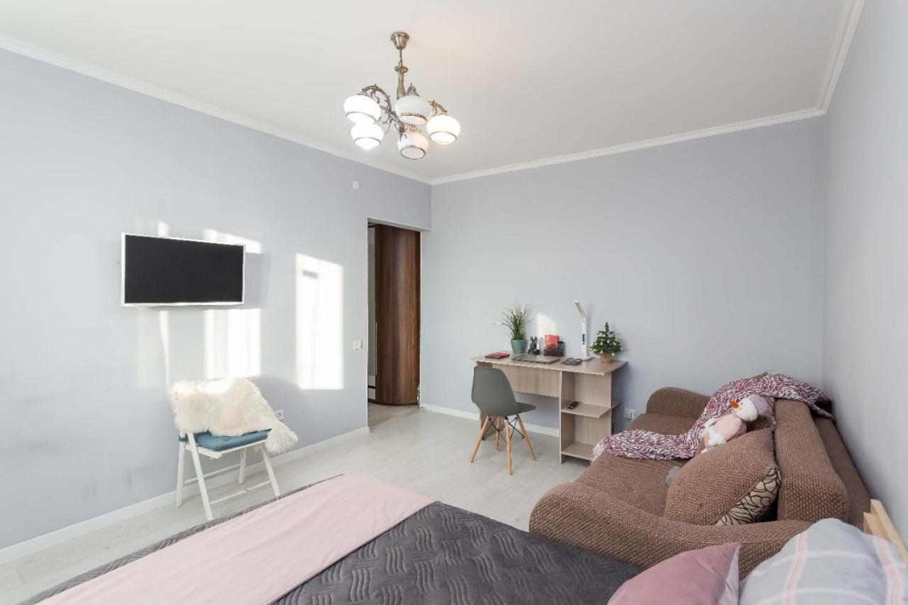 Apartamento Жк Алмалы Almatý Exterior foto